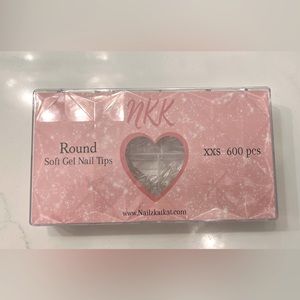 NailzbyKatKat Gel x Nails XXS Round